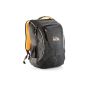 Cabin Max City V2 - a large kapatzität with padded shoulder straps and compartment for a laptop up to 17 