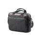 Very diverse bag with lots of storage compartments