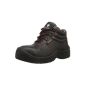 Affordable and attractive safety footwear
