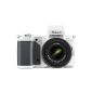 Nikon 1 V2 System camera (14 megapixels, 7.5 cm (3 inch) display, hybrid auto focus, super high-resolution electronic viewfinder, Full HD Video) white Kit incl. 10-30mm VR Lens (Electronics)