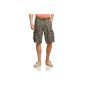 Tolle cargo shorts.