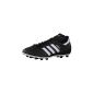The perfect football boot for amateurs and professionals